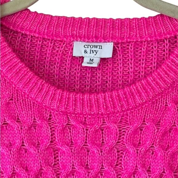 Crown & Ivy Women's Electric Pink Cable Knit Sweater Size Medium - Picture 3 of 6